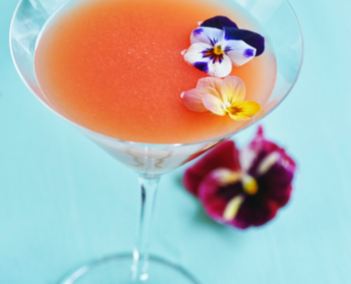 Edible Flowers For Cocktails  Beautiful Floral Drink Garnishes